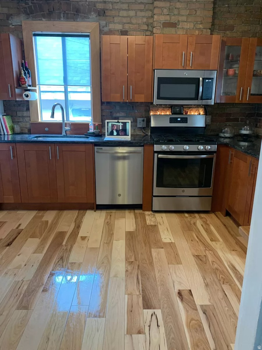 SULA APARTMENTS - Residential Income