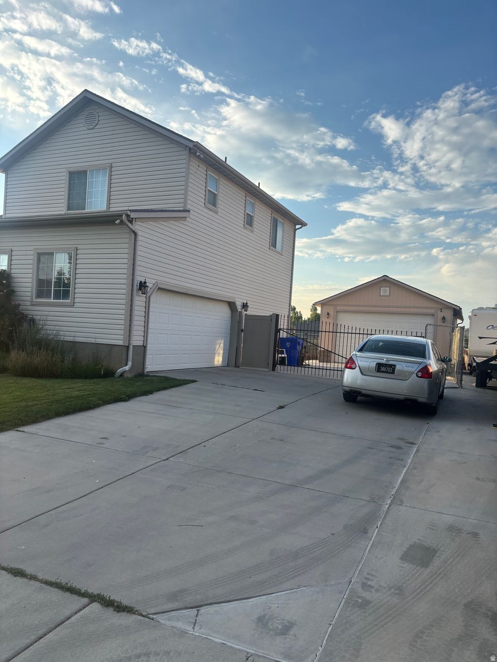 Photo of 1855 E BOULDER ST, Eagle Mountain, UT 84005 (MLS # 2144086)