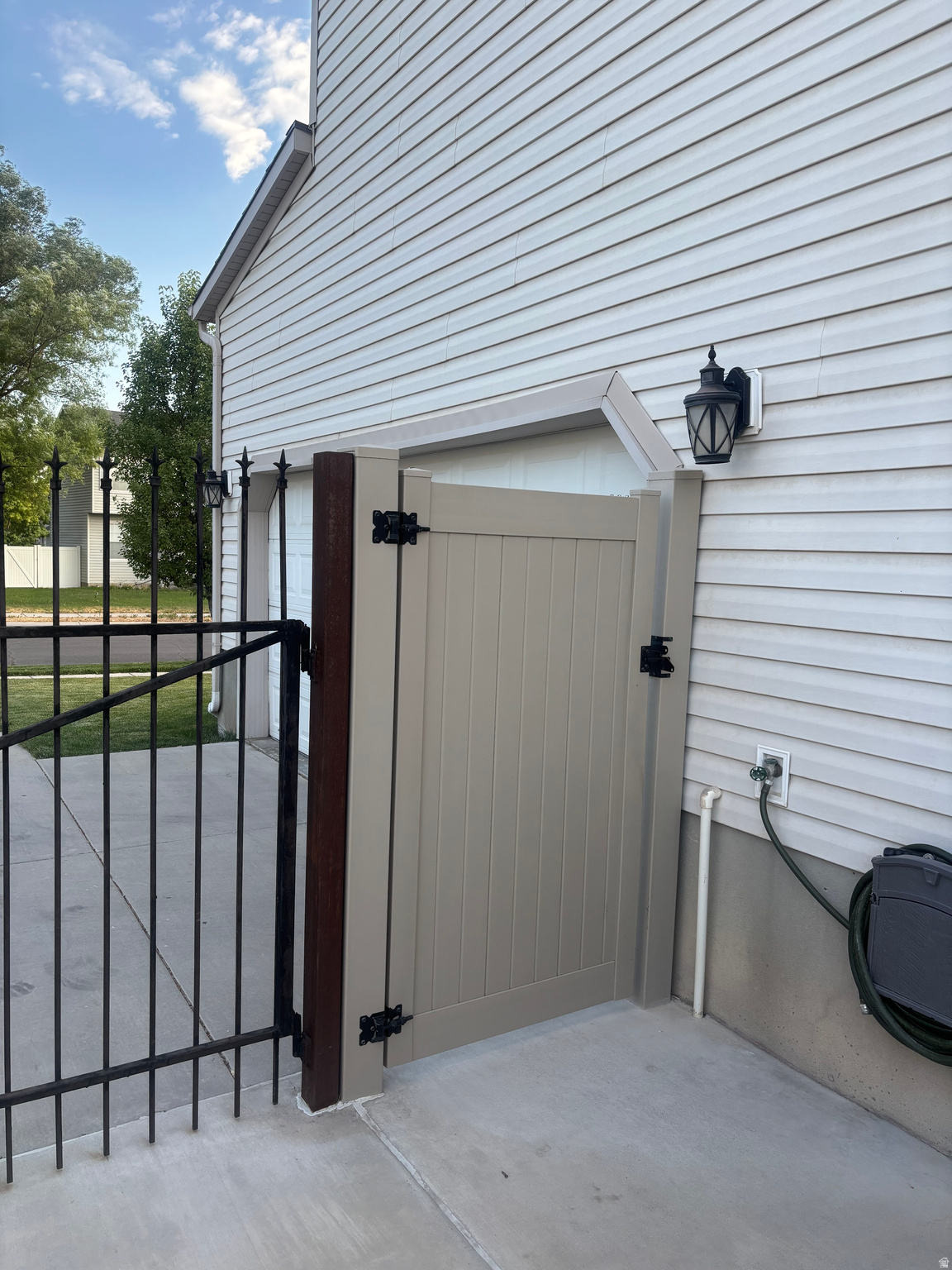 CEDAR TRAIL VILLAGE - Residential