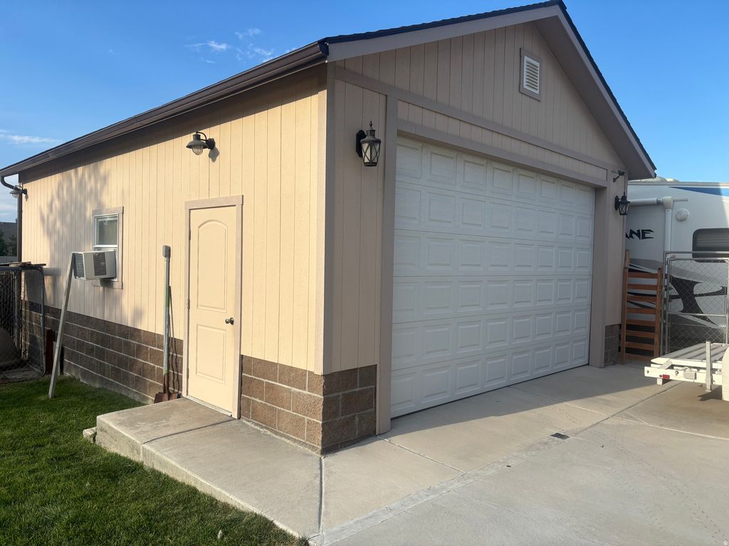 Photo of 1855 E BOULDER ST, Eagle Mountain, UT 84005 (MLS # 2144086)