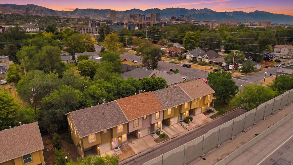 Photo of 422 N HODGES LN, Salt Lake City, UT 84116 (MLS # 2173871)
