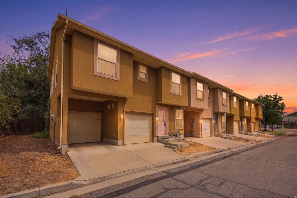 Photo of 422 N HODGES LN, Salt Lake City, UT 84116 (MLS # 2173871)