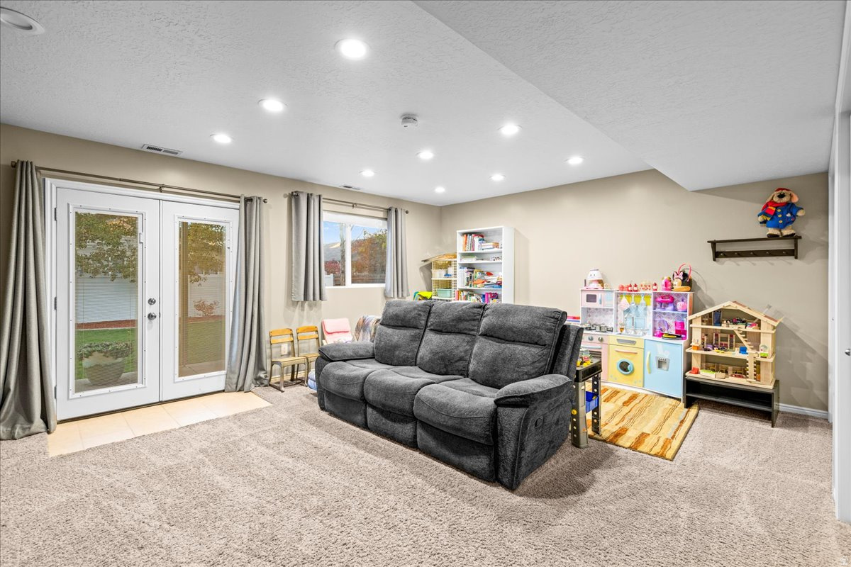 FOXBORO - Residential