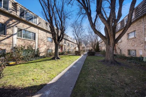 Tiny photo for 2220 E MURRAY HOLLADAY RD #110, Holladay, UT 84117 (MLS # 2130223)
