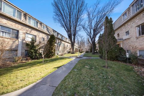 Tiny photo for 2220 E MURRAY HOLLADAY RD #110, Holladay, UT 84117 (MLS # 2130223)