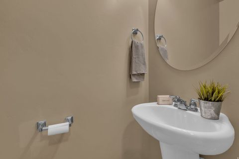 Tiny photo for 2931 N 1175 W, Layton, UT 84041 (MLS # 2144143)