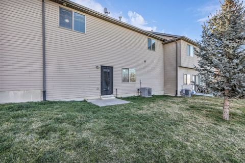 Tiny photo for 2931 N 1175 W, Layton, UT 84041 (MLS # 2144143)