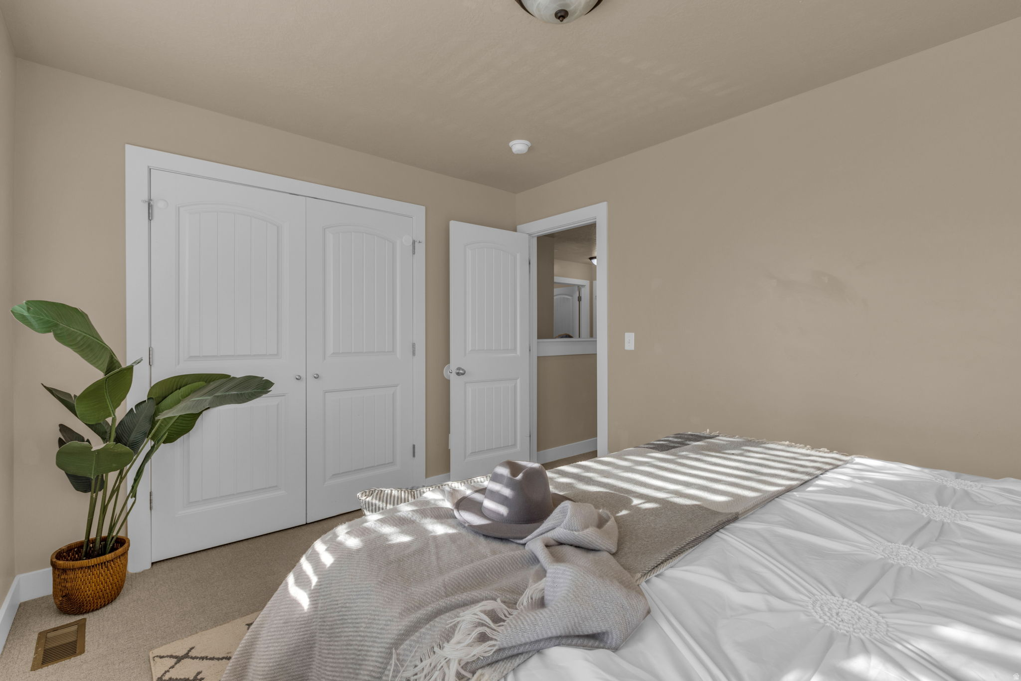 PARKWAY VILLAGE - Residential