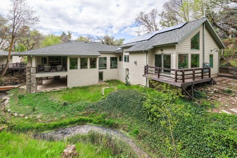 Photo of 4630 S NANILOA DR, Holladay, UT 84117 (MLS # 2148604)