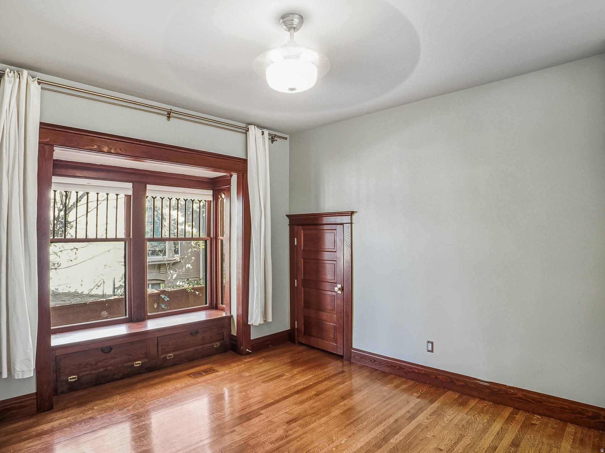 BELLEVUE PARK - Residential