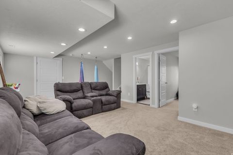 Tiny photo for 2246 W BLUEBIRD DR, West Haven, UT 84401 (MLS # 2169758)