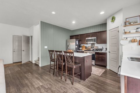 Tiny photo for 2246 W BLUEBIRD DR, West Haven, UT 84401 (MLS # 2169758)