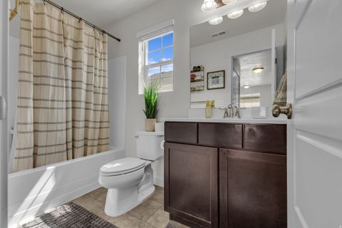 Tiny photo for 2246 W BLUEBIRD DR, West Haven, UT 84401 (MLS # 2169758)