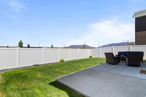 Tiny photo for 3233 S BURKHILL LN, Syracuse, UT 84075 (MLS # 2156899)