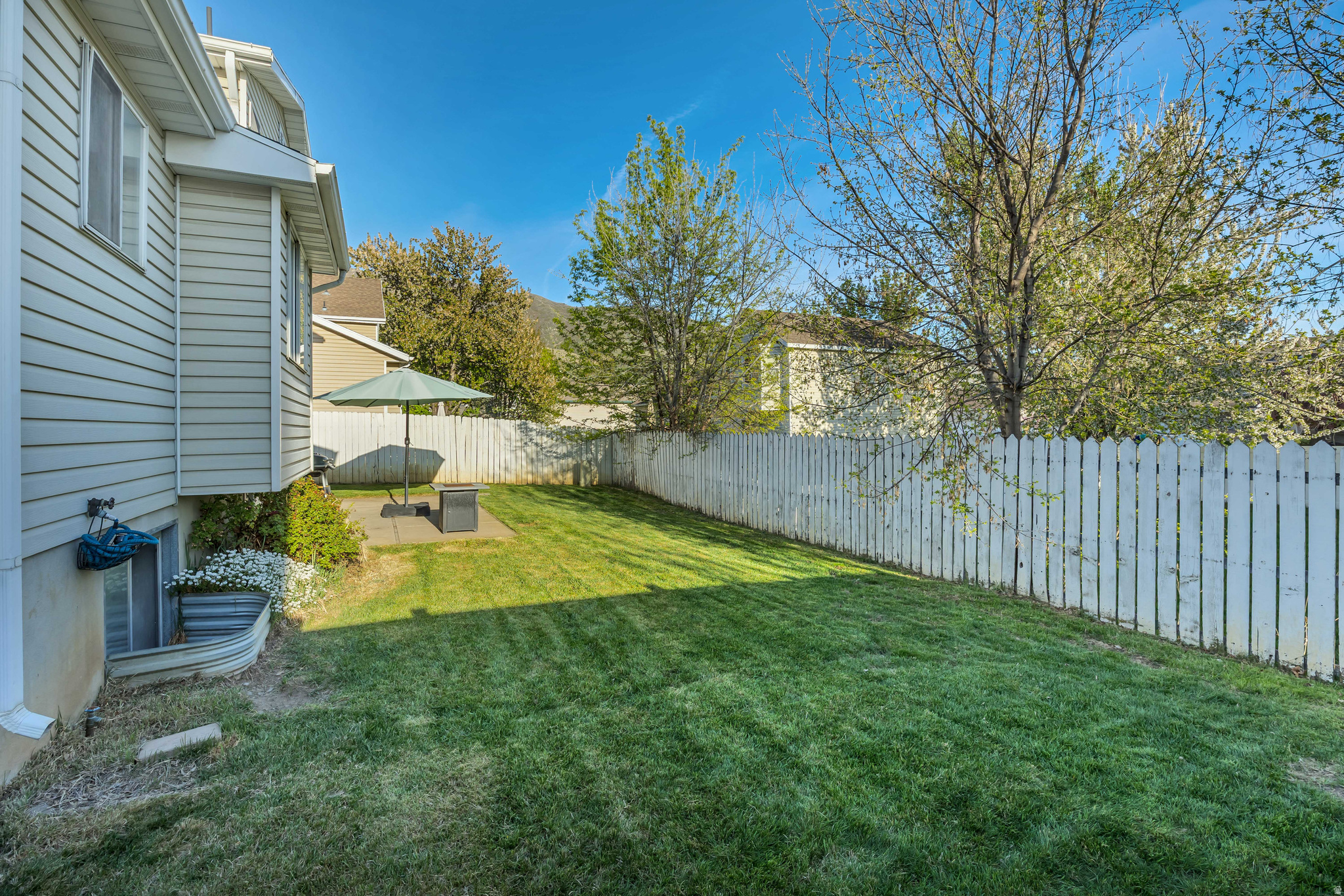 GREEN FIELDS - Residential