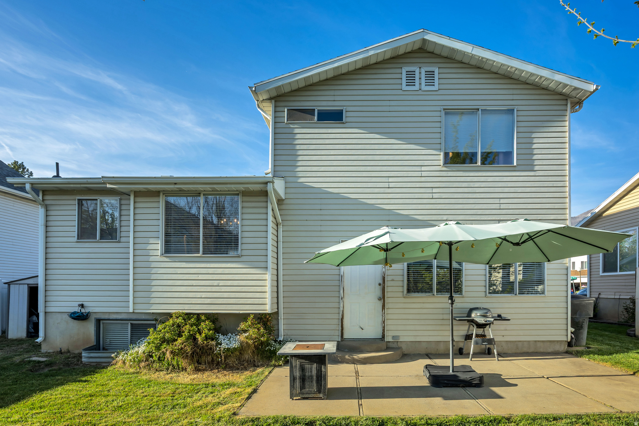 GREEN FIELDS - Residential
