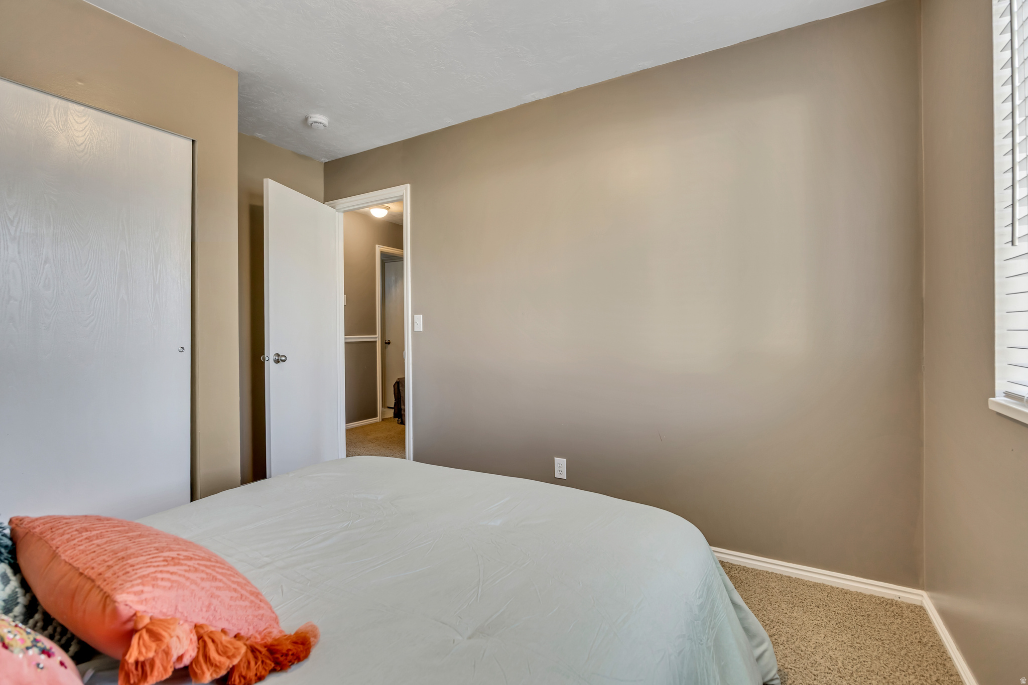 GREEN FIELDS - Residential