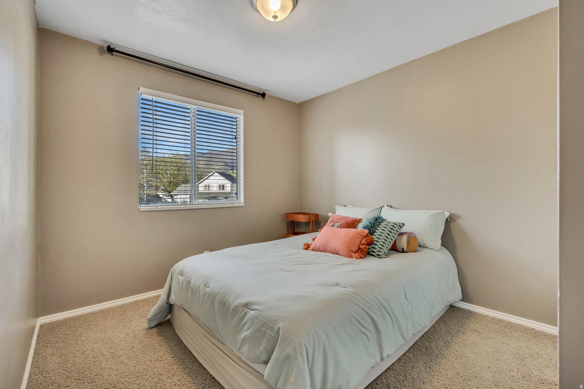 GREEN FIELDS - Residential