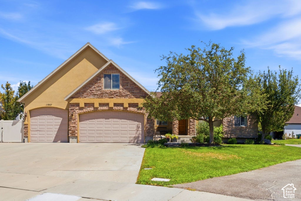 Photo of 11957 S WATERHOUSE CT, Riverton, UT 84065 (MLS # 2190704)