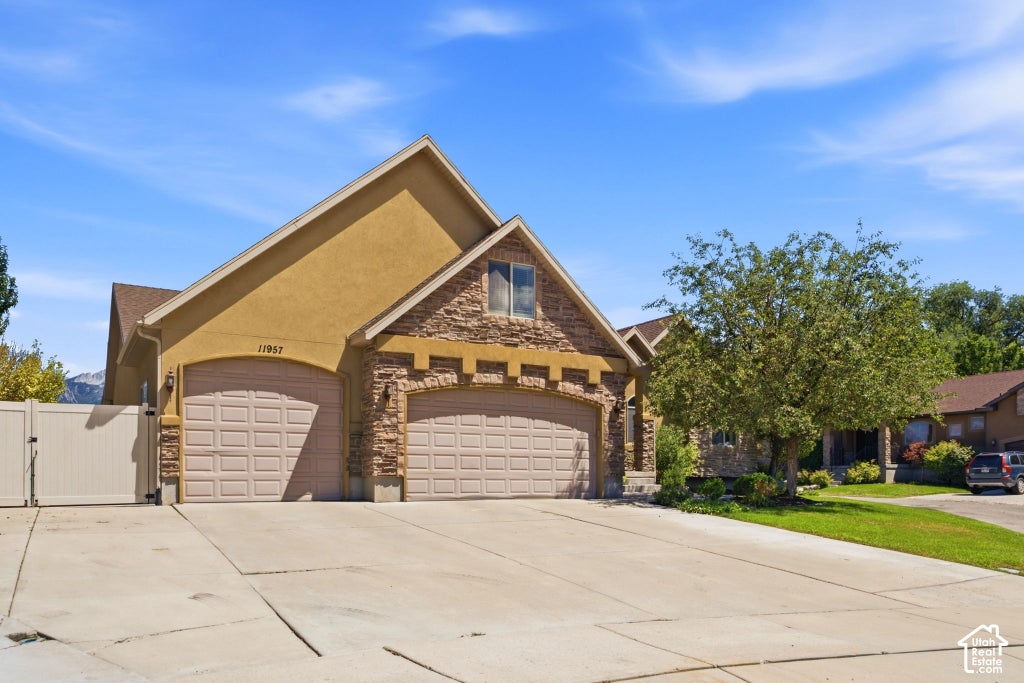 Photo of 11957 S WATERHOUSE CT, Riverton, UT 84065 (MLS # 2190704)