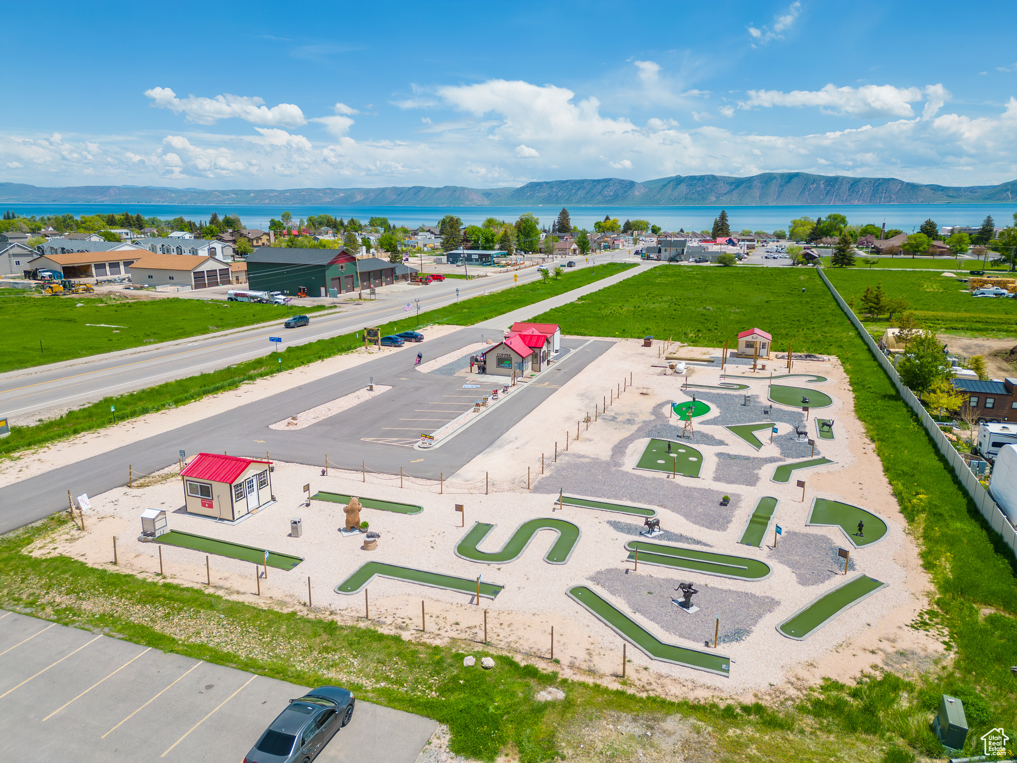 BEAR LAKE COMMERCIAL COURT - Commercial Sale