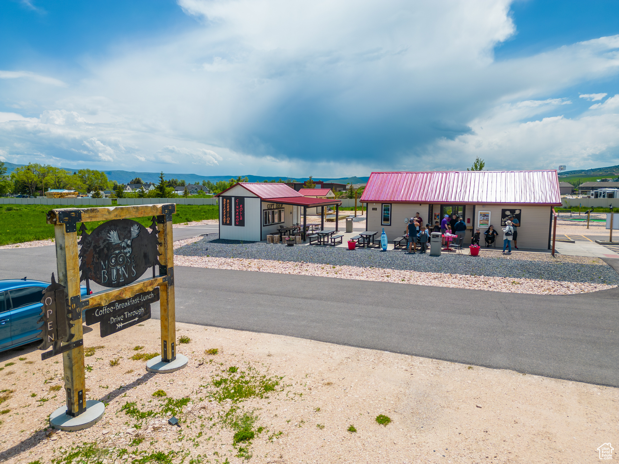 Established Bear Lake coffee shop with seasonal mini golf for sale in Garden City, Utah. With a new Marina expansion under construction and communication fiber being installed in Logan Canyon - continued growth is expected in this beautiful resort town. Thru August 2025, the business has experienced a 57% sales increase from the prior 2 yrs. This is your opportunity. Financing negotiable.