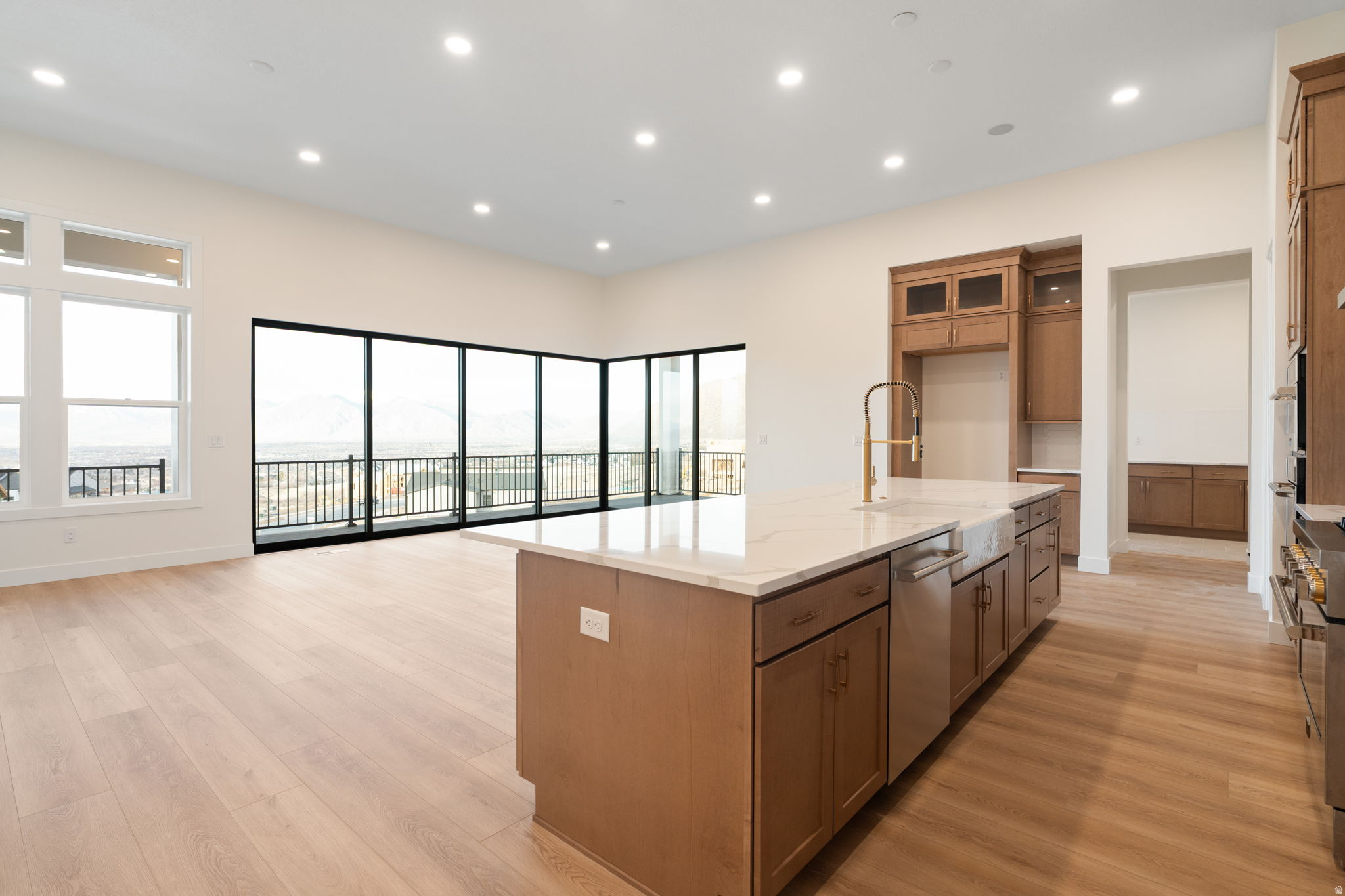 TOLL BROTHERS AT ELK RIDGE - Residential