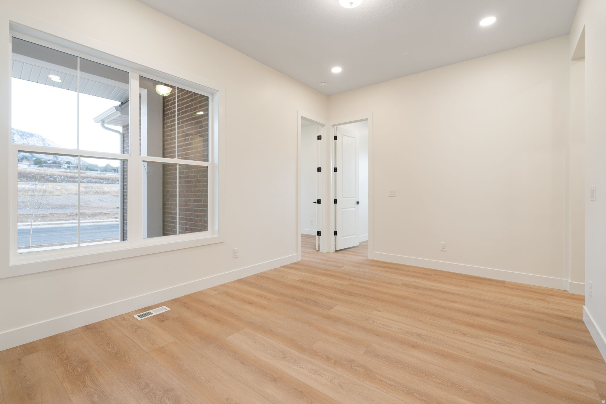 TOLL BROTHERS AT ELK RIDGE - Residential