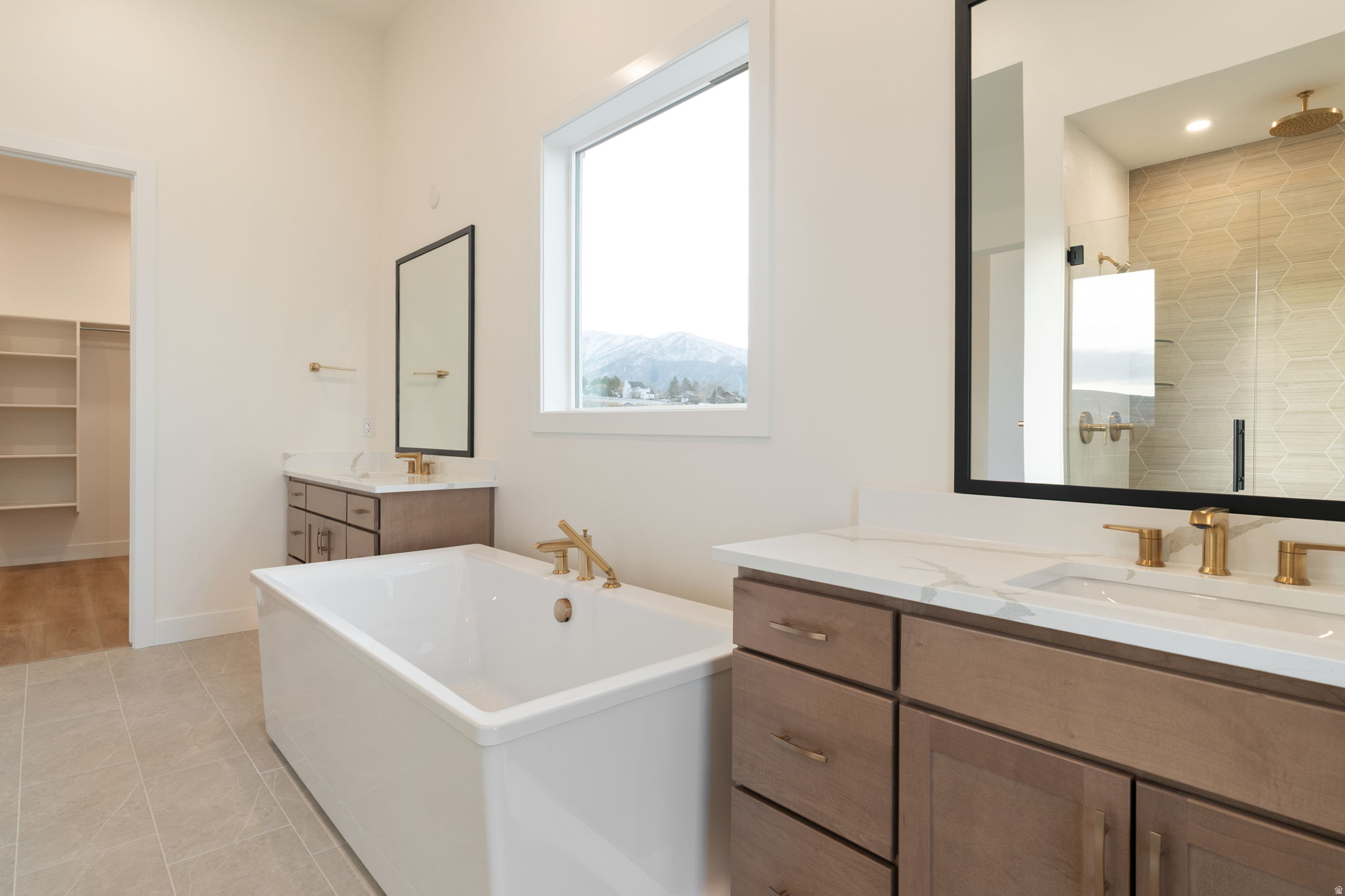 TOLL BROTHERS AT ELK RIDGE - Residential