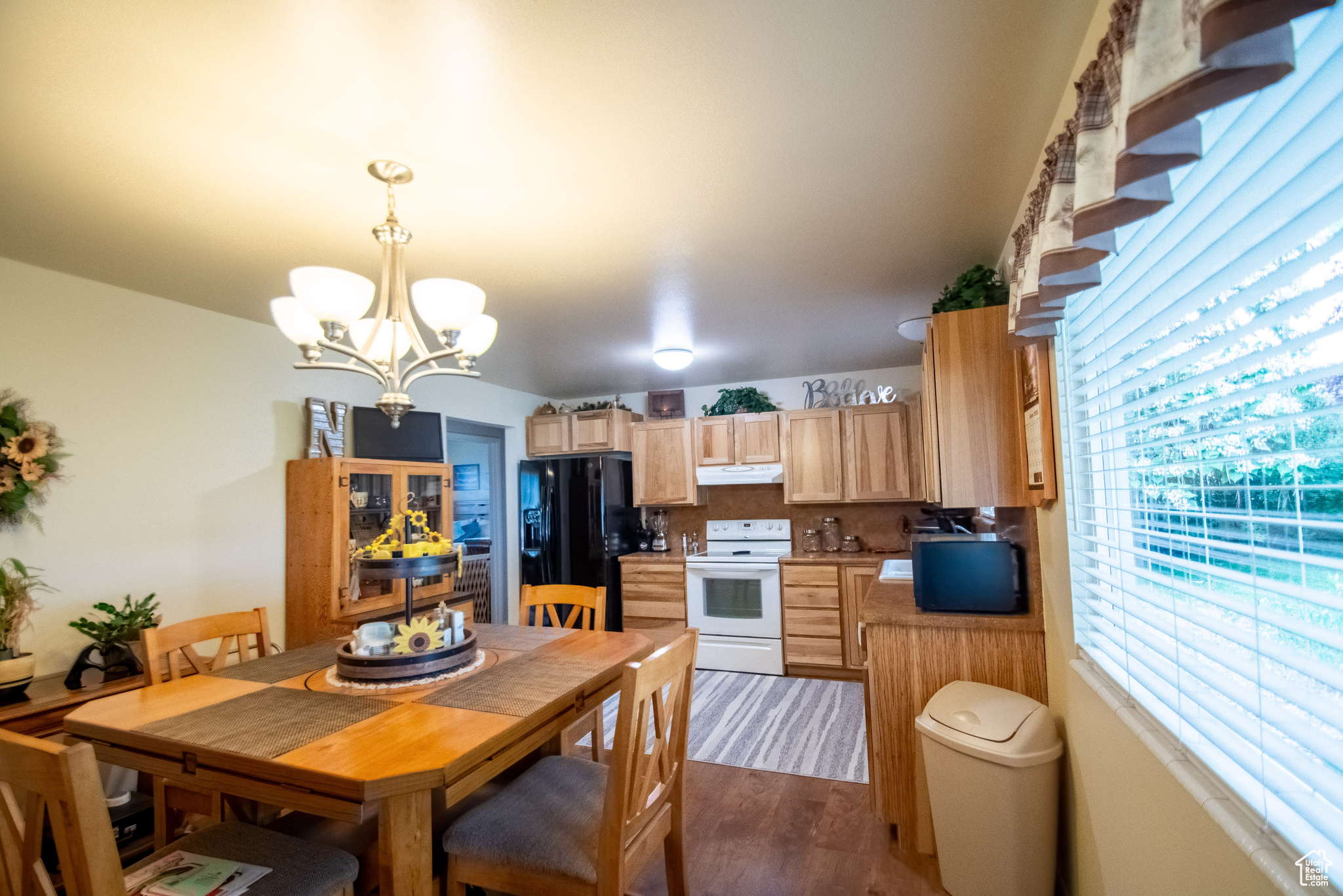 LOCUST HEIGHTS - Residential