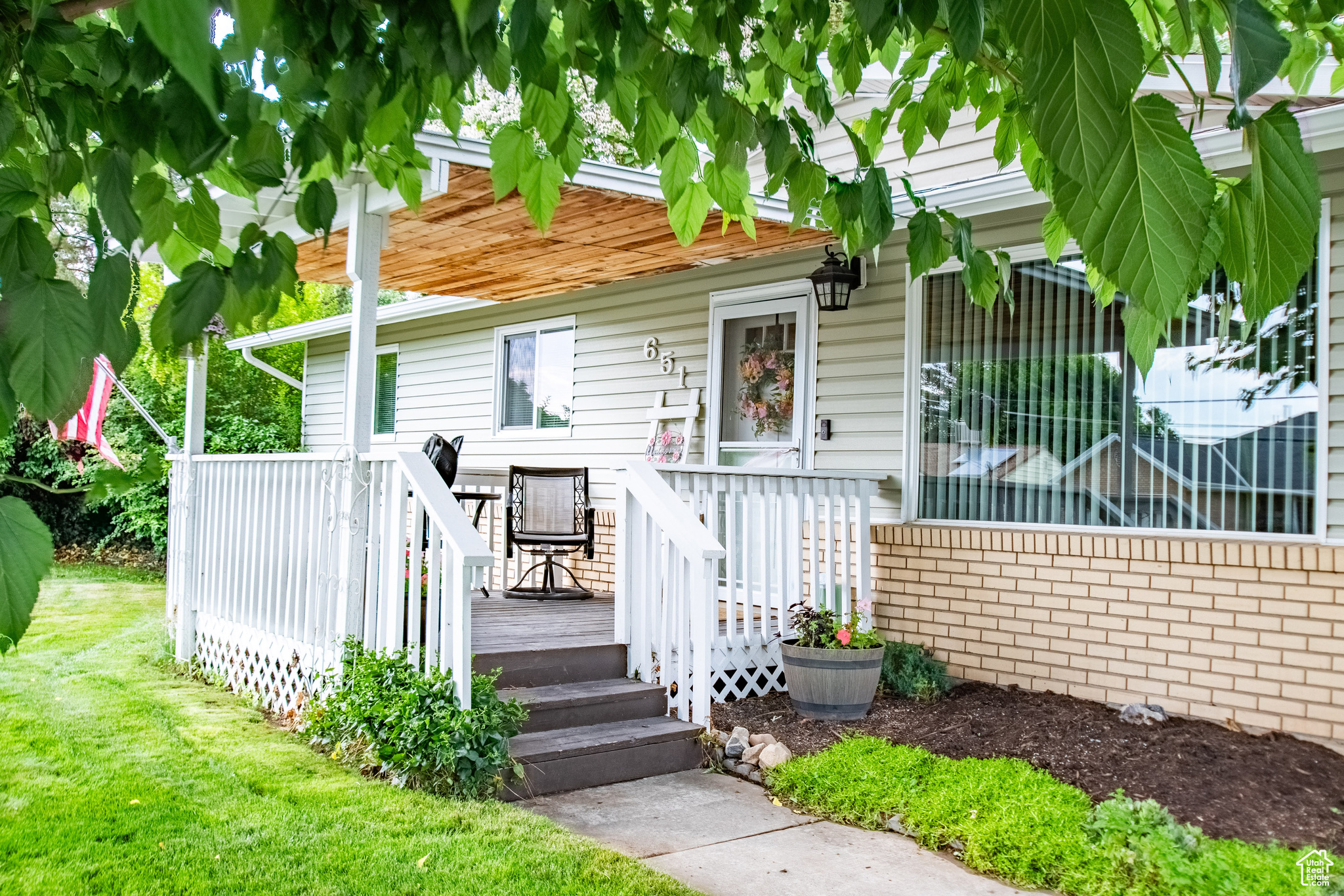 LOCUST HEIGHTS - Residential