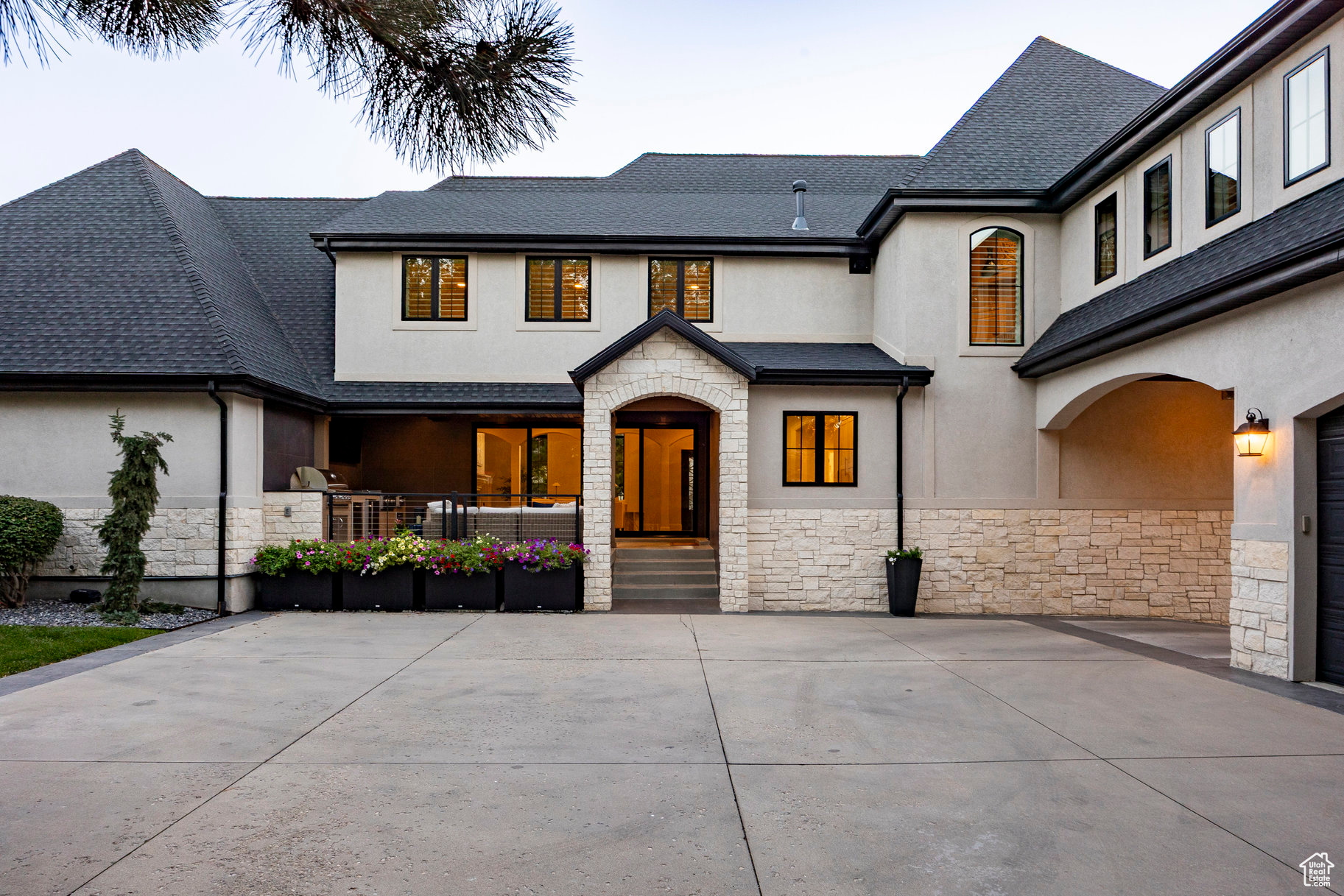 DRAPER HEIGHTS - Residential