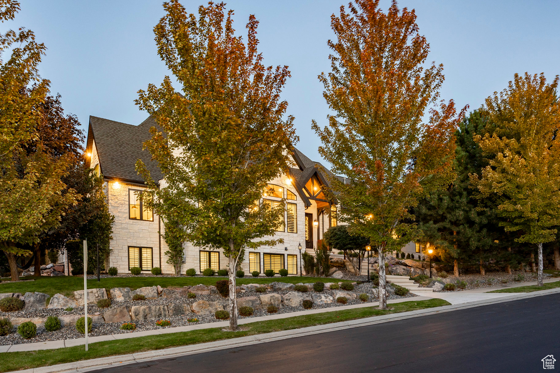 DRAPER HEIGHTS - Residential