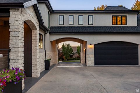 Tiny photo for 14687 S NESTLED CV E, Draper, UT 84020 (MLS # 2117692)