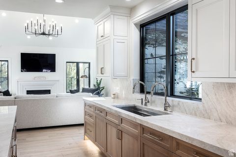 Tiny photo for 14687 S NESTLED CV E, Draper, UT 84020 (MLS # 2117692)