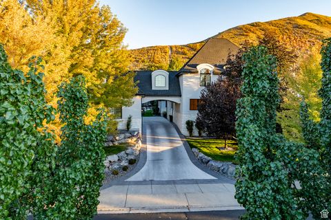 Tiny photo for 14687 S NESTLED CV E, Draper, UT 84020 (MLS # 2117692)