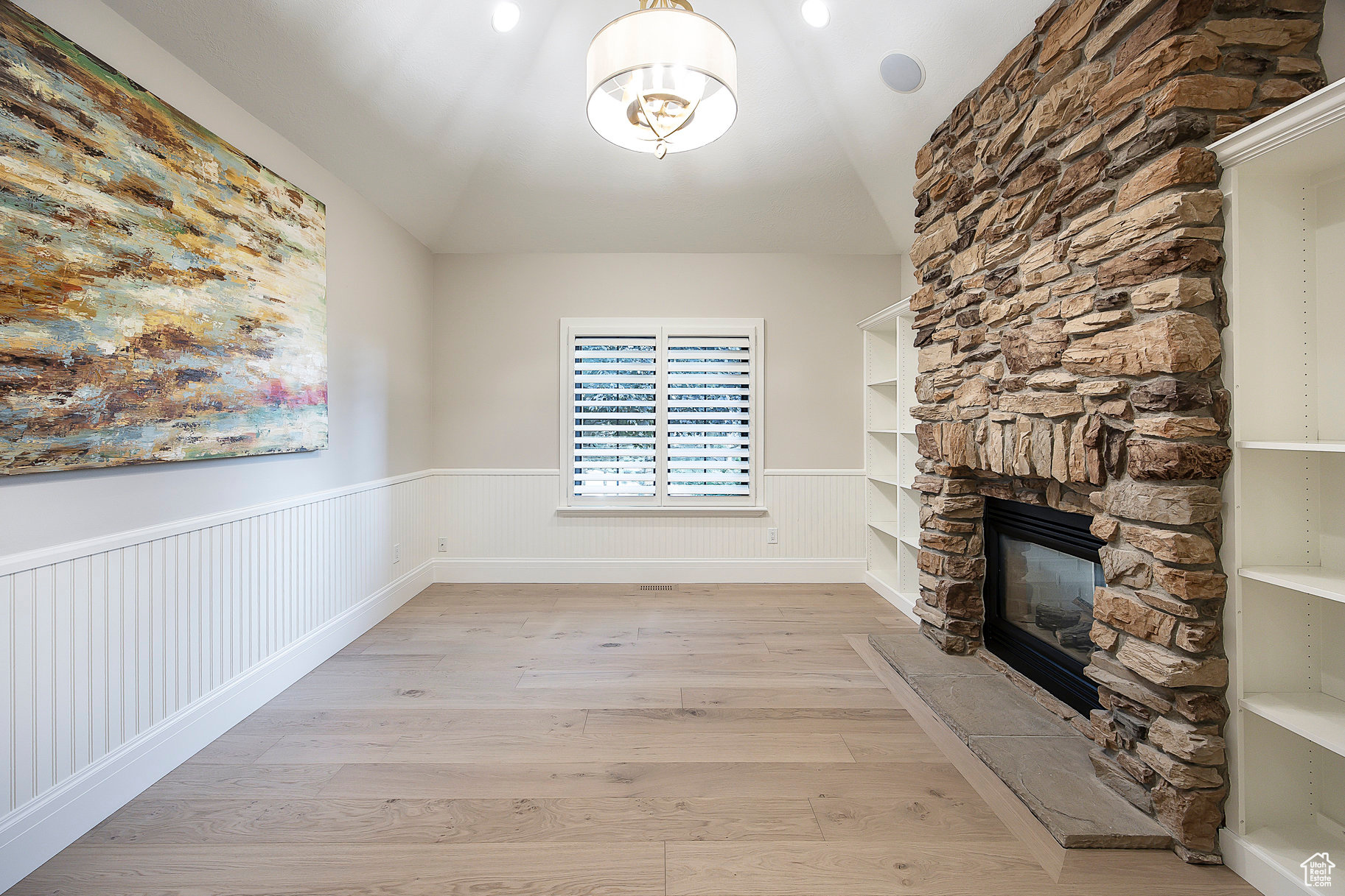 DRAPER HEIGHTS - Residential