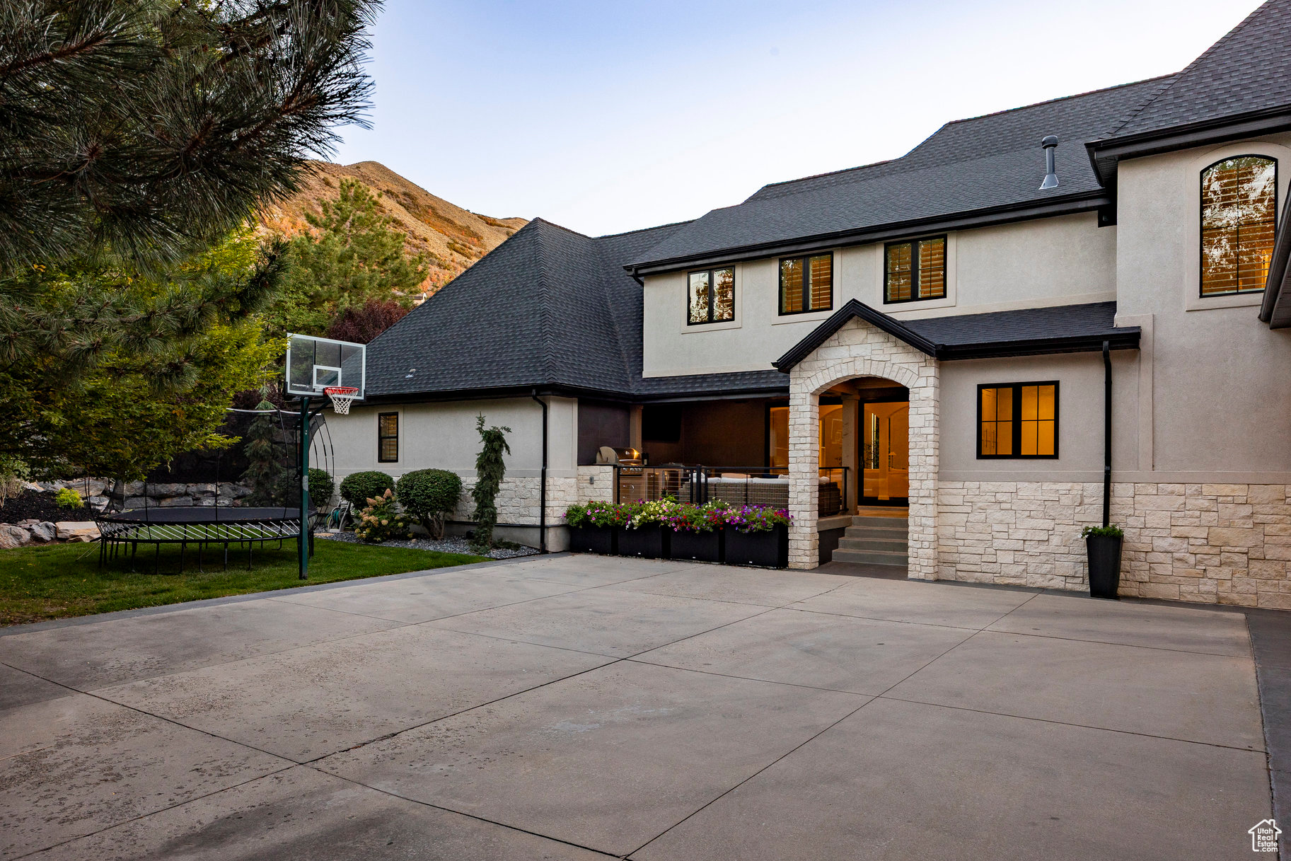 DRAPER HEIGHTS - Residential