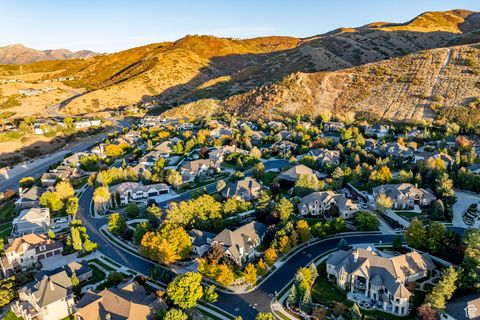 Tiny photo for 14687 S NESTLED CV E, Draper, UT 84020 (MLS # 2117692)