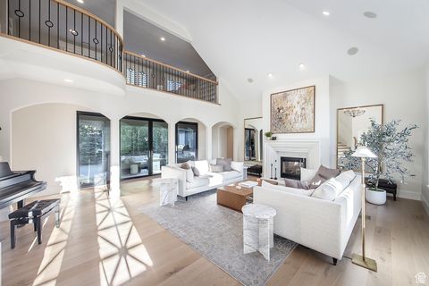 Tiny photo for 14687 S NESTLED CV E, Draper, UT 84020 (MLS # 2117692)