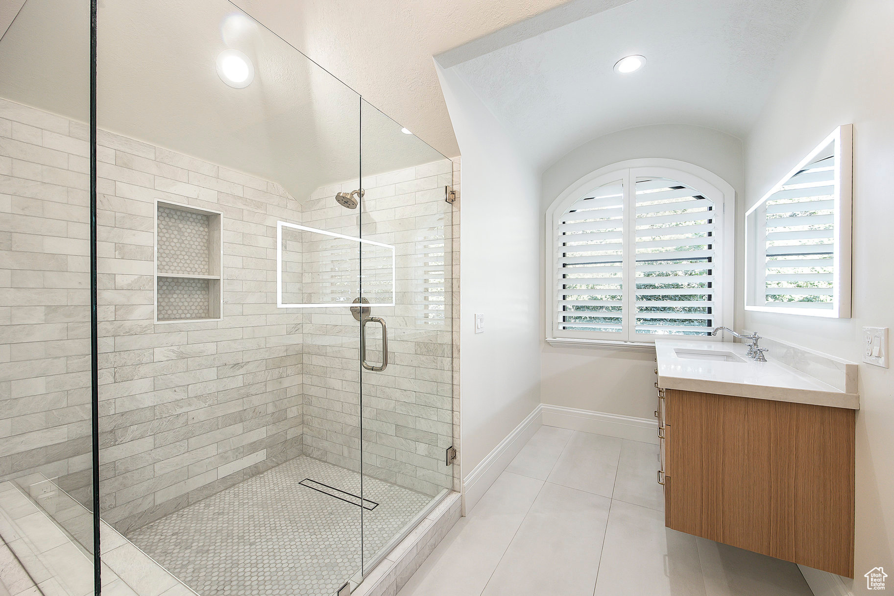 DRAPER HEIGHTS - Residential