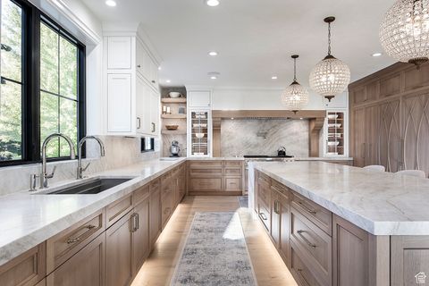 Tiny photo for 14687 S NESTLED CV E, Draper, UT 84020 (MLS # 2117692)