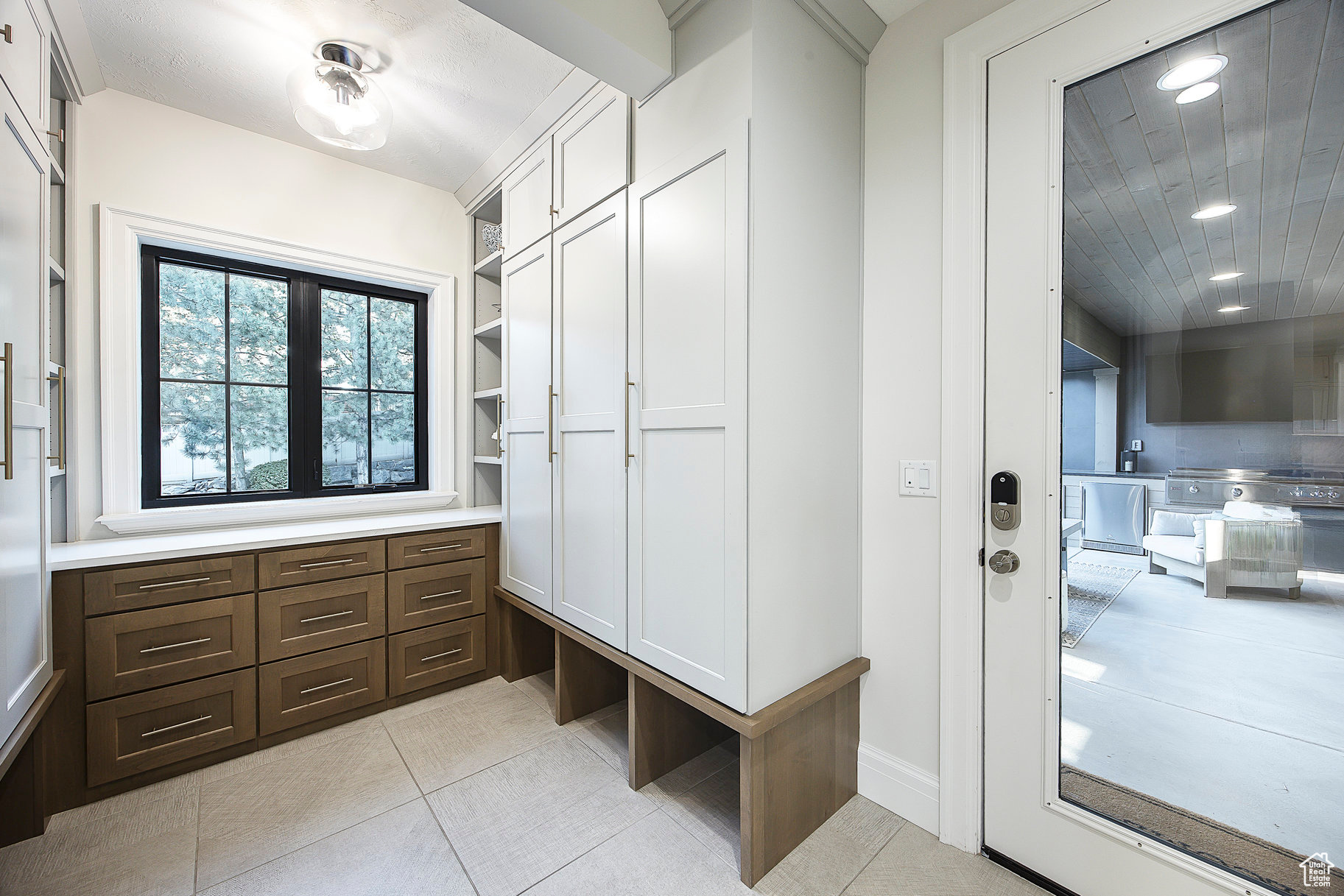 DRAPER HEIGHTS - Residential