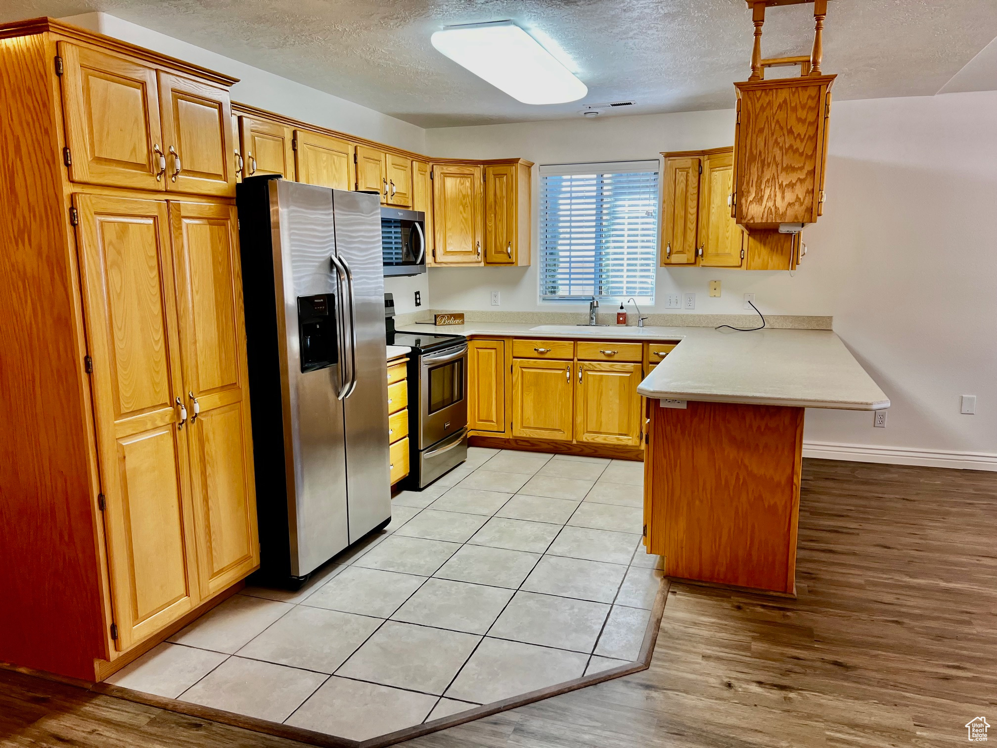 CANYON COVE - Residential