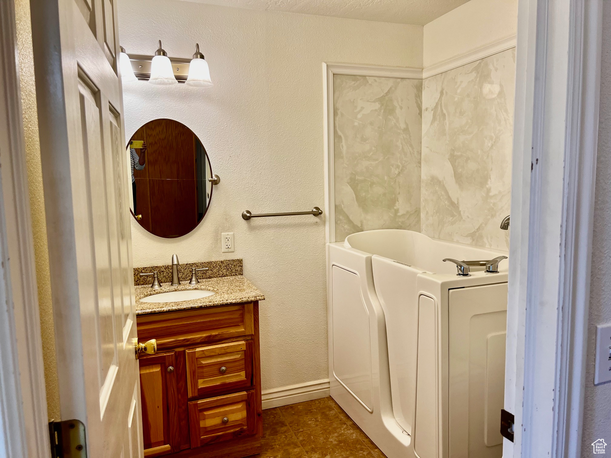 CANYON COVE - Residential