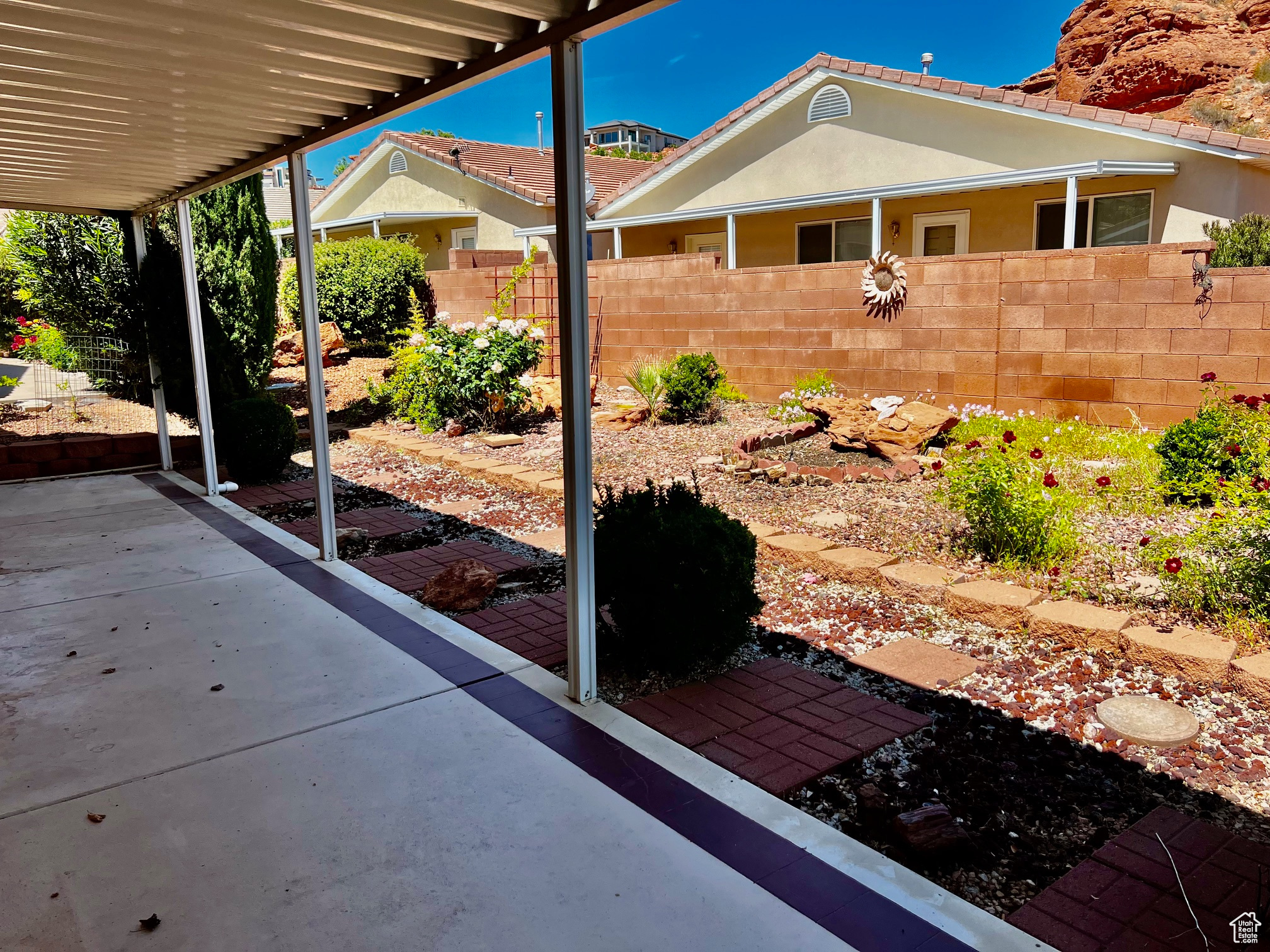 CANYON COVE - Residential