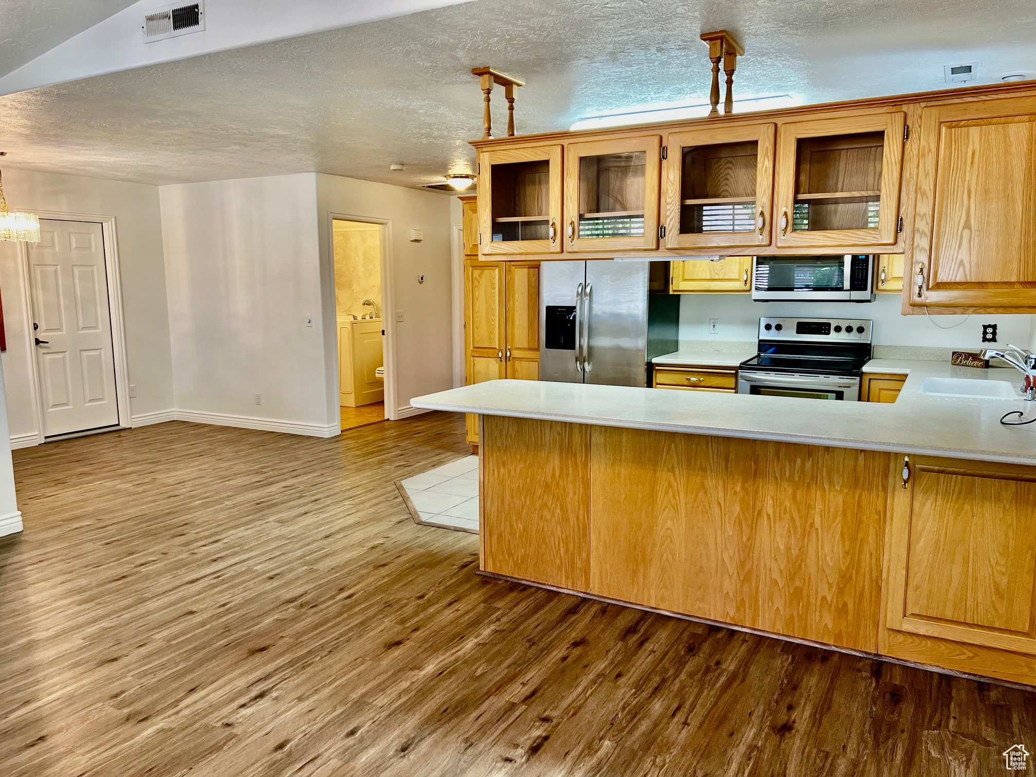 CANYON COVE - Residential