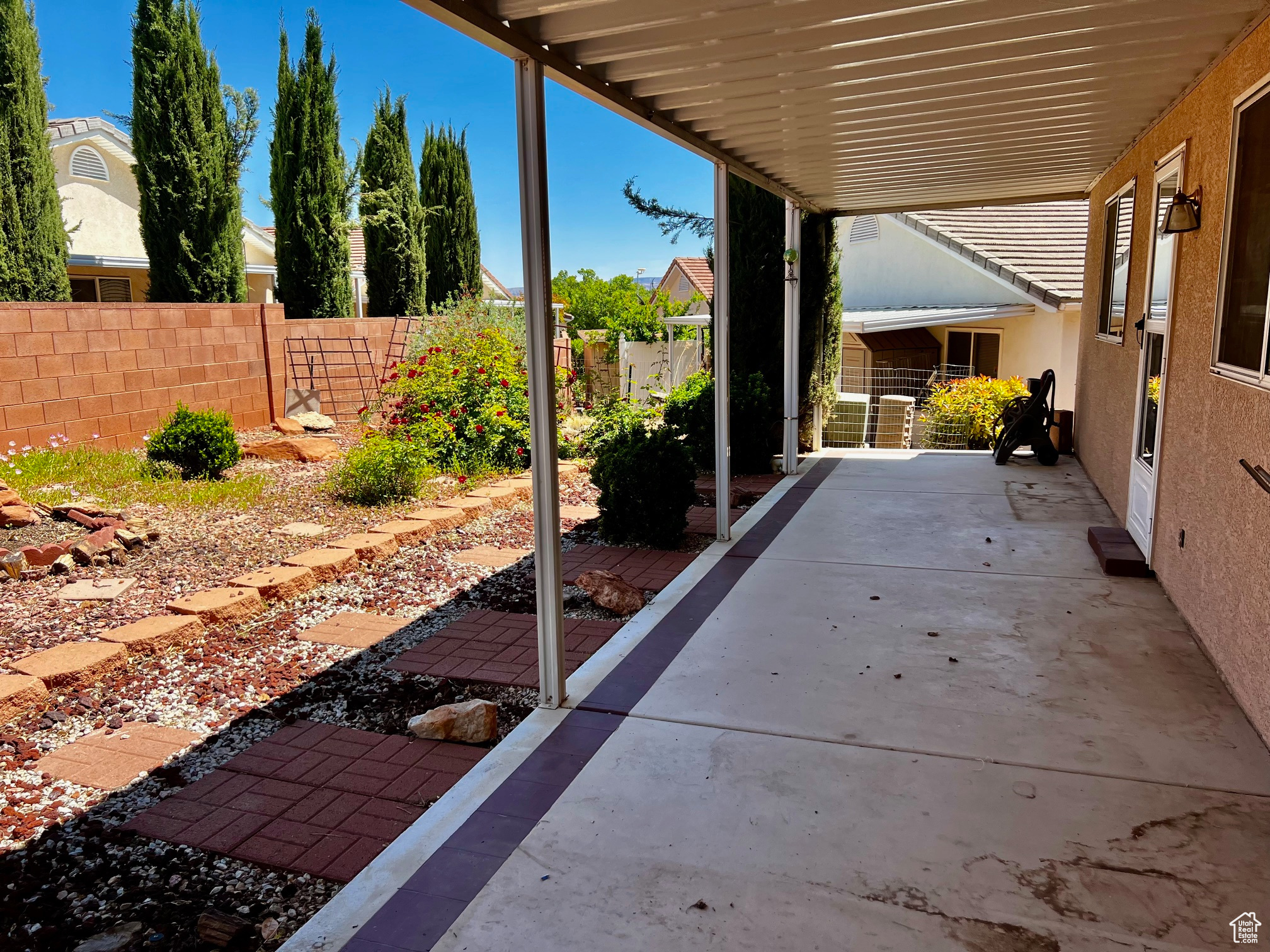 CANYON COVE - Residential