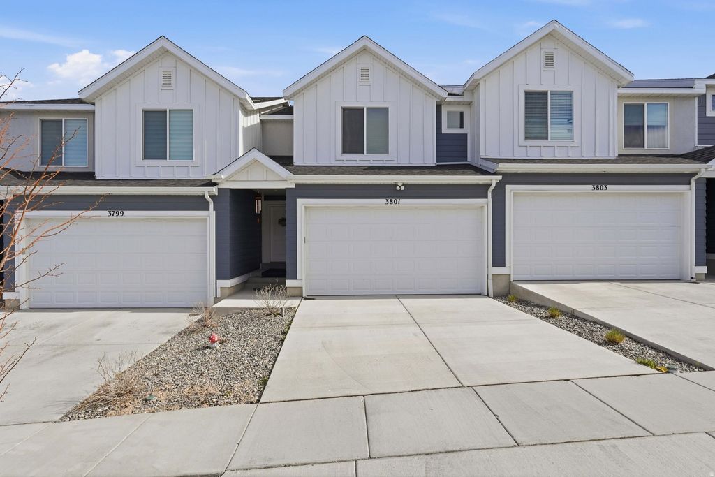 Photo of 3801 S BALD KNOLL DR #1460, Magna, UT 84044 (MLS # 2146640)