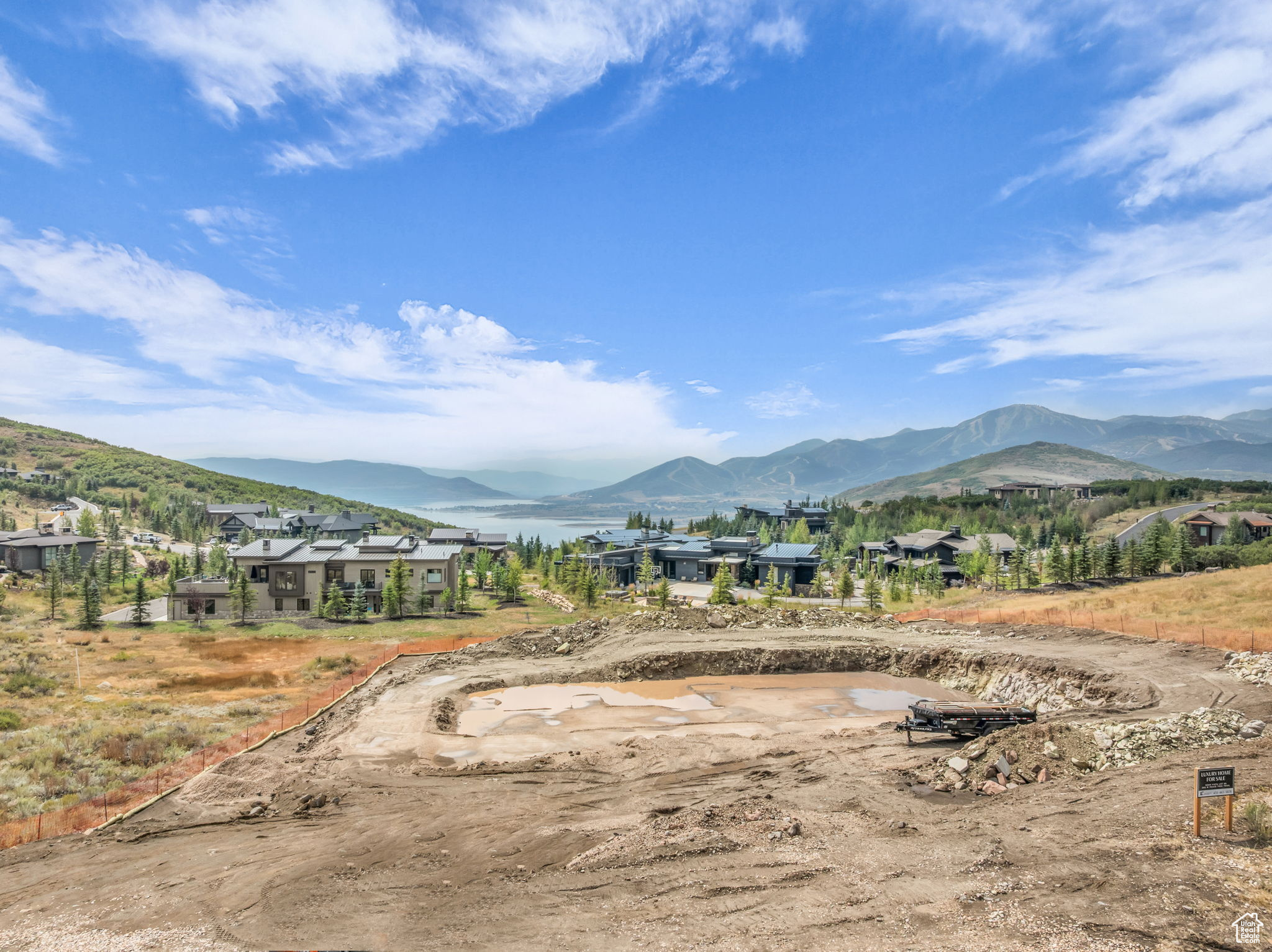 DEER VISTA - Residential